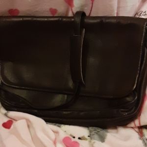 Wilson's leather messenger/laptop bag